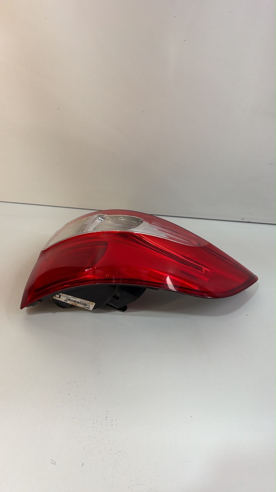 Lanterna Traseira DIREITA Fiat Strada 2014 a 2020 - foto 3 de 4