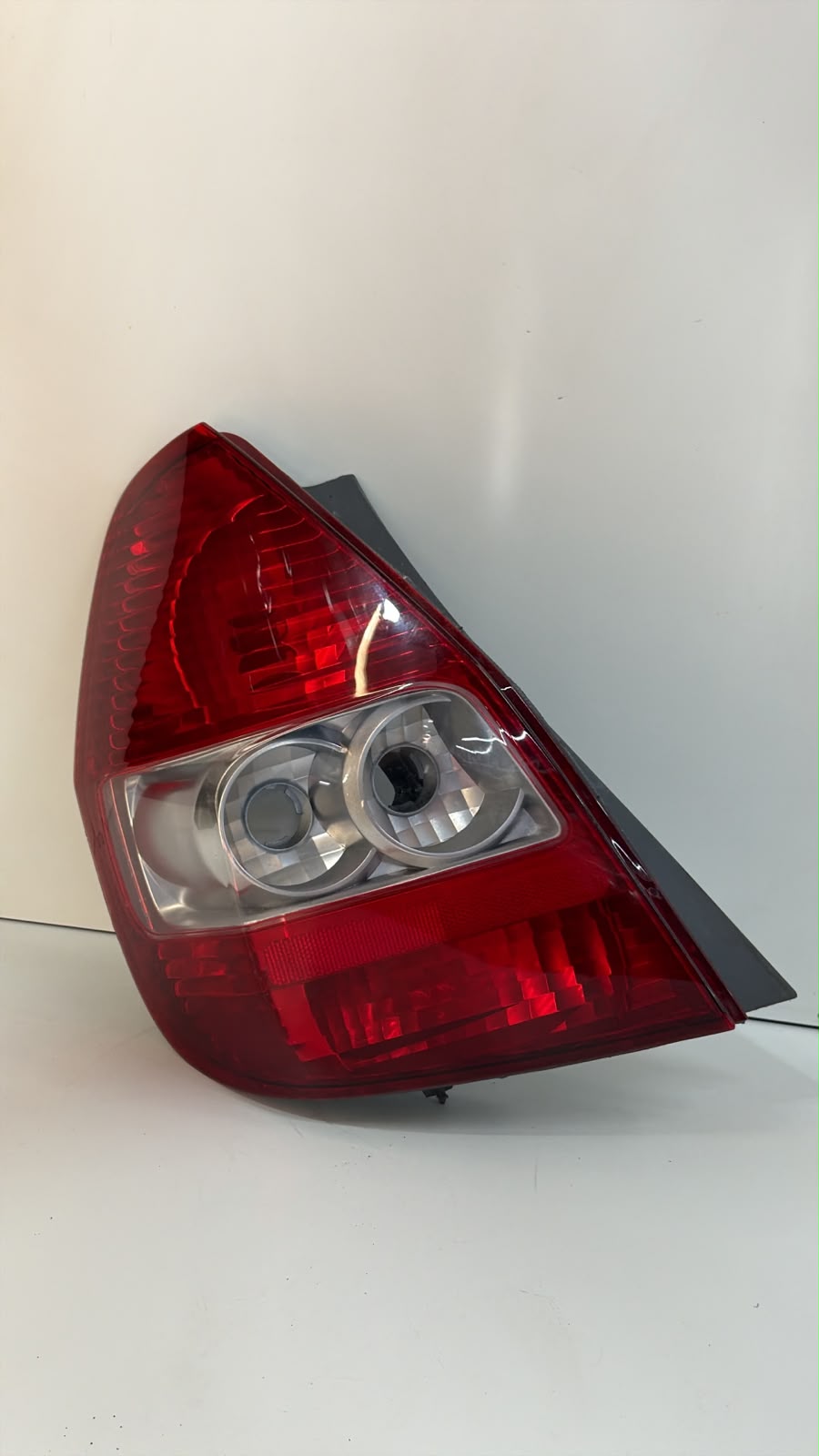 Lanterna Traseira esquerda Honda Fit 2003 a 2008 - foto 3 de 6