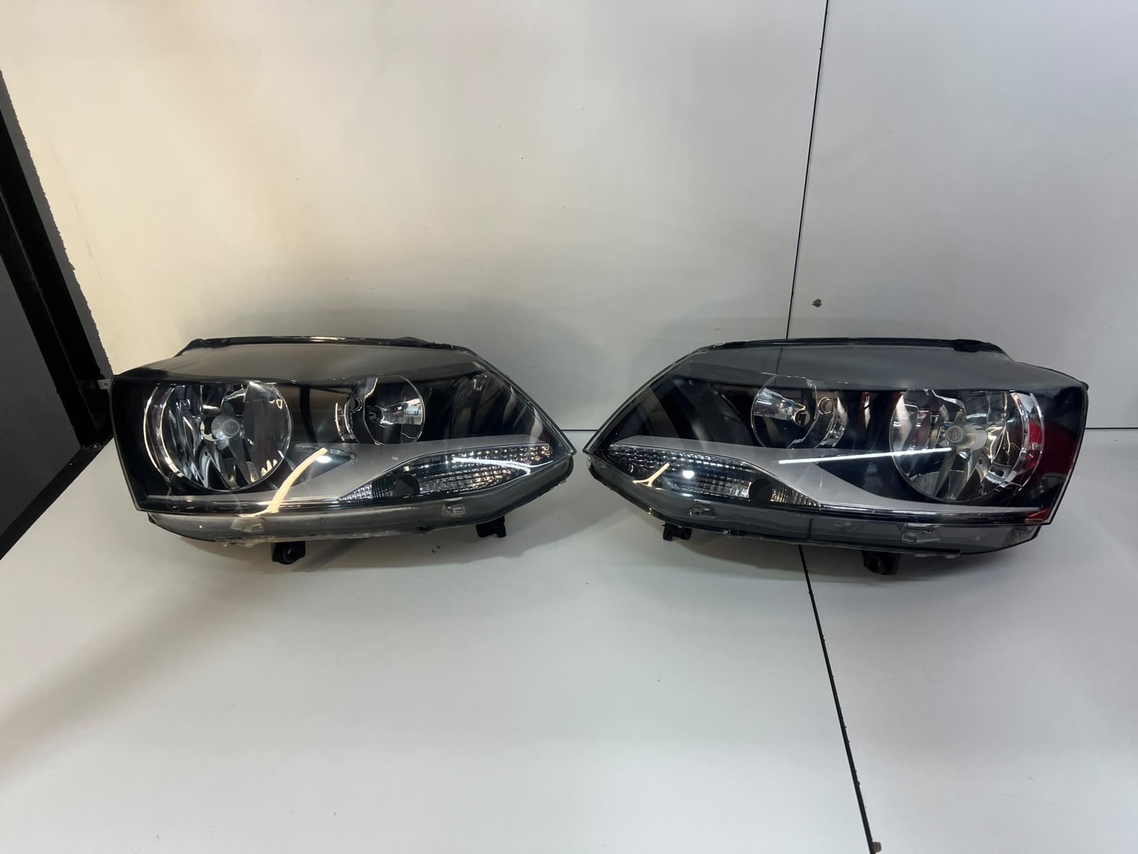 Par de Farol Para Vw Fox Spacefox 2010 A 2014 Duplo  Arteb - foto 1 de 5